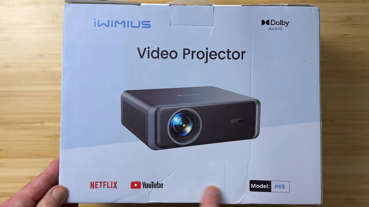iWIMIUS P65 Karton mit Produktbild, Netflix- und YouTube-Logos und Modellbezeichnung